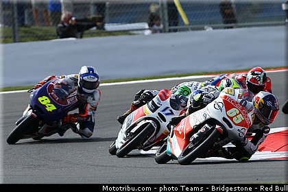 moto3_044_angleterre_silverstone_2013.jpg