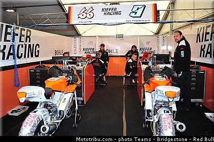 moto3_alt_004_angleterre_silverstone_2013.jpg