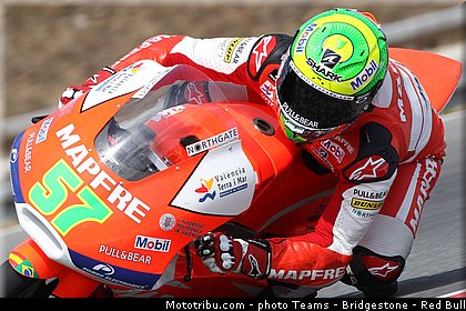 moto3_granado_004_angleterre_silverstone_2013.jpg