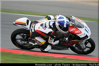 moto3_mcphee_002_angleterre_silverstone_2013.jpg