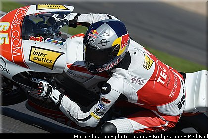 moto3_oettl_004_angleterre_silverstone_2013.jpg