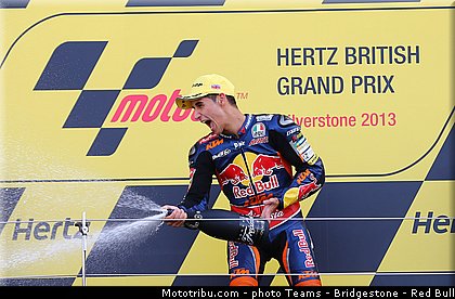moto3_salom_006_angleterre_silverstone_2013.jpg