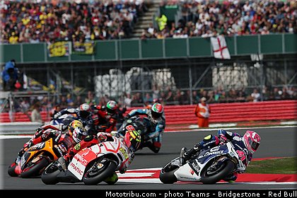 motogp_002_angleterre_silverstone_2013.jpg
