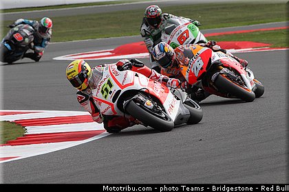 motogp_011_angleterre_silverstone_2013.jpg