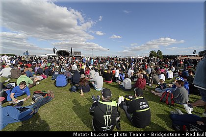 motogp_ambiance_014_angleterre_silverstone_2013.jpg