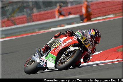 motogp_bradl_010_angleterre_silverstone_2013.jpg