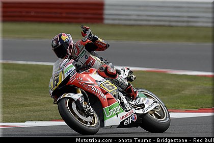 motogp_bradl_026_angleterre_silverstone_2013.jpg