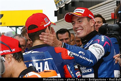 motogp_bridgestone_002_angleterre_silverstone_2013.jpg