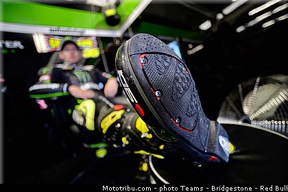 motogp_crutchlow_008_angleterre_silverstone_2013.jpg