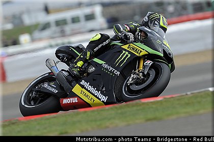 motogp_crutchlow_012_angleterre_silverstone_2013.jpg