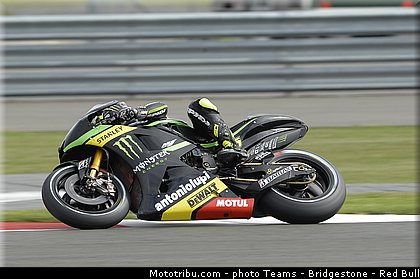 motogp_crutchlow_014_angleterre_silverstone_2013.jpg