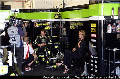 motogp_crutchlow_021_angleterre_silverstone_2013.jpg