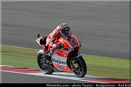 motogp_dovizioso_012_angleterre_silverstone_2013.jpg