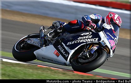 motogp_espargaro_007_angleterre_silverstone_2013.jpg