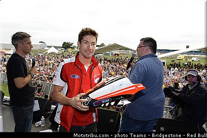 motogp_hayden_001_angleterre_silverstone_2013.jpg
