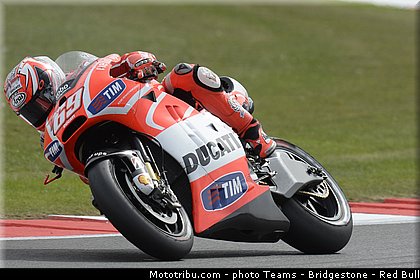 motogp_hayden_014_angleterre_silverstone_2013.jpg