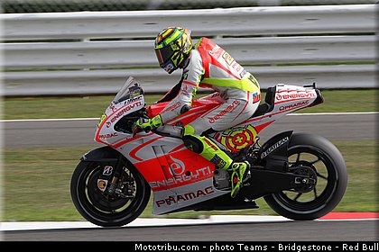 motogp_iannone_002_angleterre_silverstone_2013.jpg