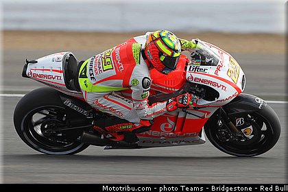 motogp_iannone_010_angleterre_silverstone_2013.jpg
