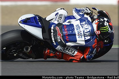 motogp_lorenzo_010_angleterre_silverstone_2013.jpg