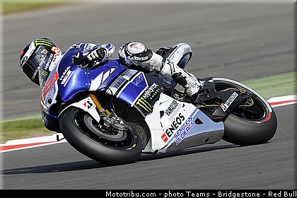 motogp_lorenzo_011_angleterre_silverstone_2013.jpg
