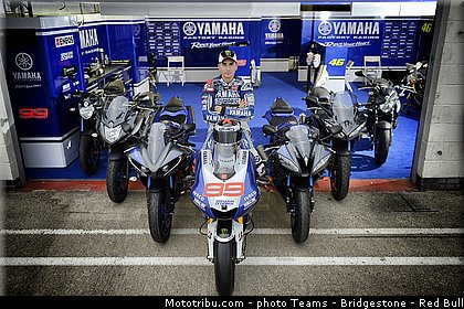 motogp_lorenzo_015_angleterre_silverstone_2013.jpg