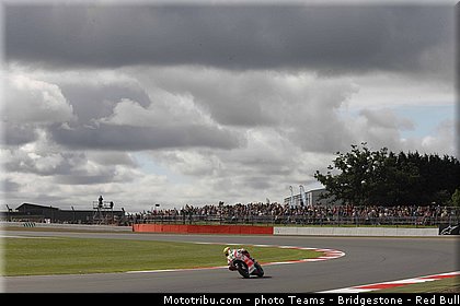 motogp_pirro_009_angleterre_silverstone_2013.jpg