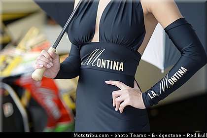 motogp_pitbabe_006_angleterre_silverstone_2013.jpg