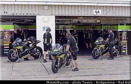 motogp_tech3_003_angleterre_silverstone_2013.jpg