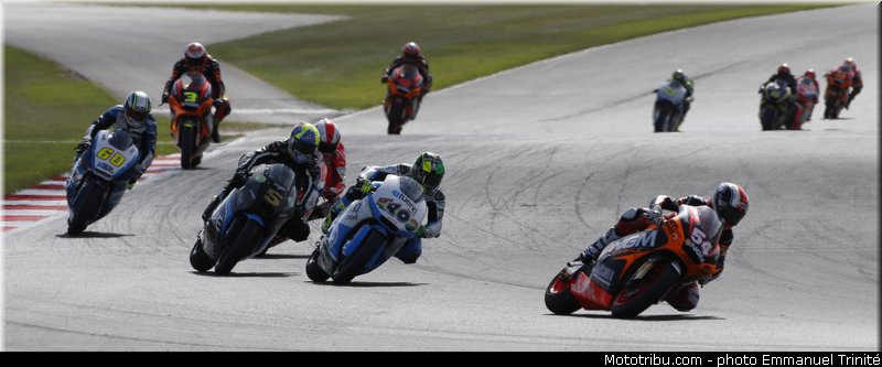 moto2_008_angleterre_silverstone_2013