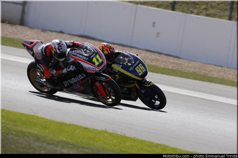 moto2_rossi_003_angleterre_silverstone_2013
