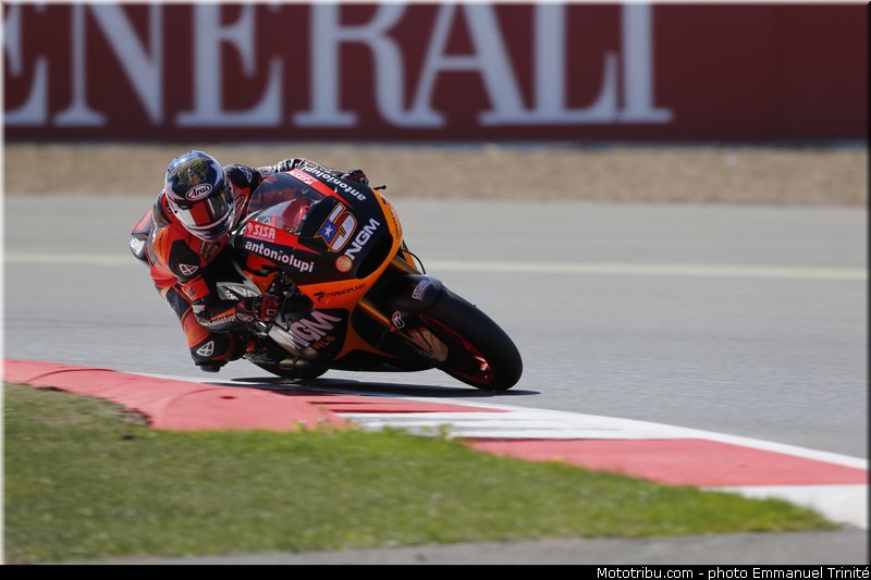 motogp_edwards_001_angleterre_silverstone_2013