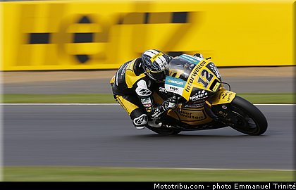 moto2_luthi_001_angleterre_silverstone_2013.jpg