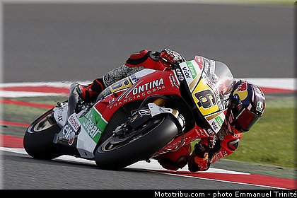 motogp_edwards_003_angleterre_silverstone_2013.jpg