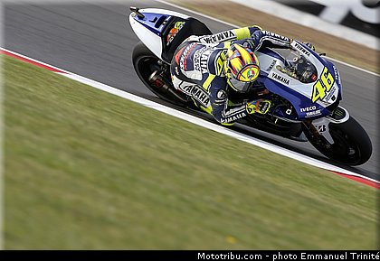 motogp_rossi_004_angleterre_silverstone_2013.jpg
