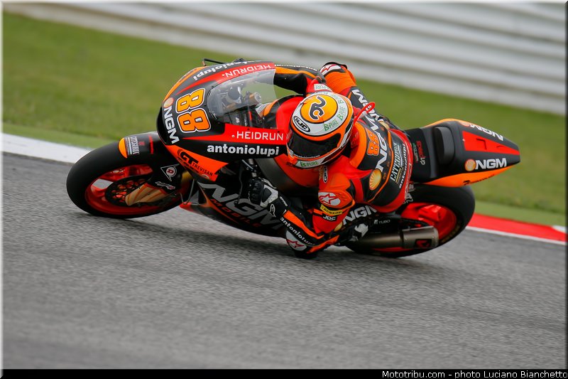 moto2_cardus_003_saint_marin_misano_adriatico_marco_simoncelli_2013