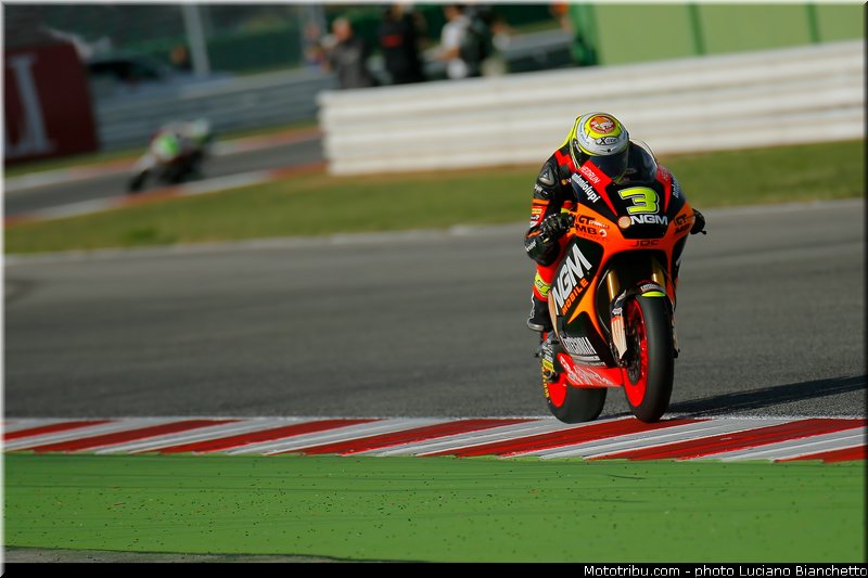 moto2_corsi_002_saint_marin_misano_adriatico_marco_simoncelli_2013