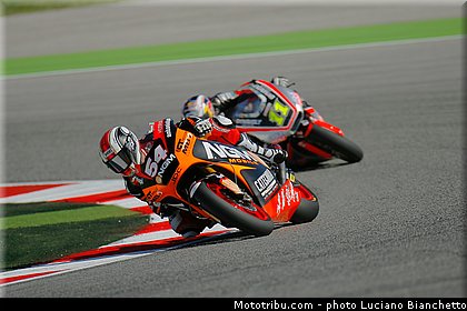 moto2_pasini_001_saint_marin_misano_adriatico_marco_simoncelli_2013.jpg