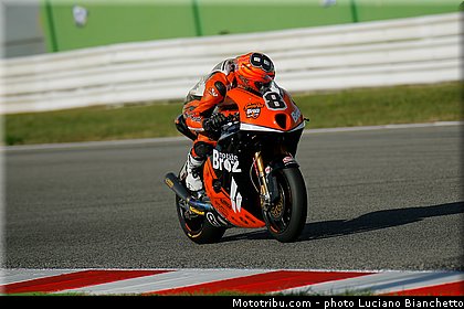 moto2_rea_002_saint_marin_misano_adriatico_marco_simoncelli_2013.jpg