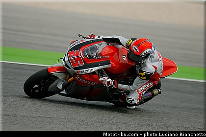 moto2_shah_003_saint_marin_misano_adriatico_marco_simoncelli_2013.jpg