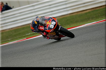 moto3_salom_002_saint_marin_misano_adriatico_marco_simoncelli_2013.jpg