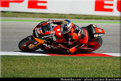 motogp_edwards_001_saint_marin_misano_adriatico_marco_simoncelli_2013.jpg