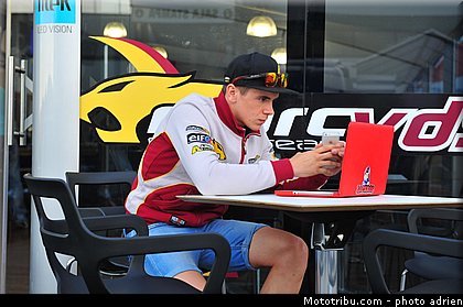 pit_lane_et_paddock_motogp_2013_san_marino_misano_adriatico_0004.jpg