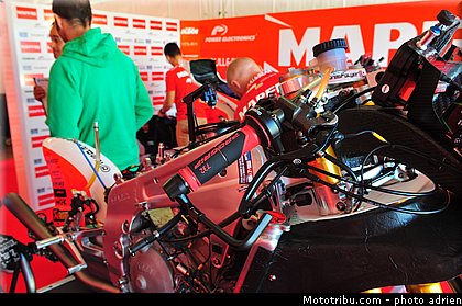 pit_lane_et_paddock_motogp_2013_san_marino_misano_adriatico_0010.jpg