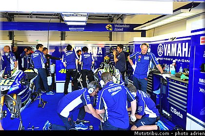 pit_lane_et_paddock_motogp_2013_san_marino_misano_adriatico_0018.jpg
