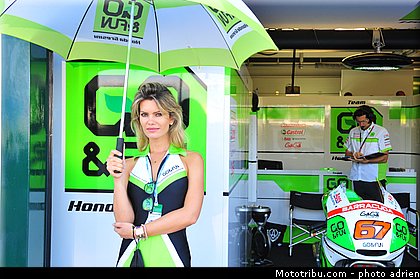 pit_lane_et_paddock_motogp_2013_san_marino_misano_adriatico_0037.jpg