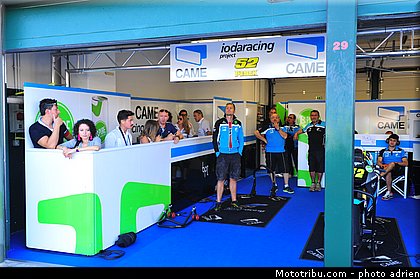 pit_lane_et_paddock_motogp_2013_san_marino_misano_adriatico_0050.jpg