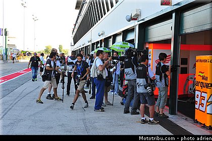 pit_lane_et_paddock_motogp_2013_san_marino_misano_adriatico_0051.jpg