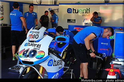 pit_lane_et_paddock_motogp_2013_san_marino_misano_adriatico_0067.jpg