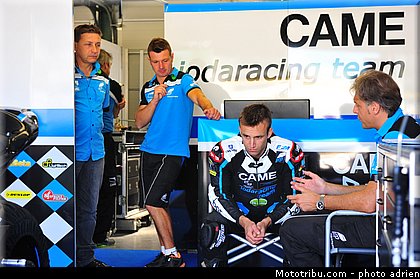 pit_lane_et_paddock_motogp_2013_san_marino_misano_adriatico_0068.jpg