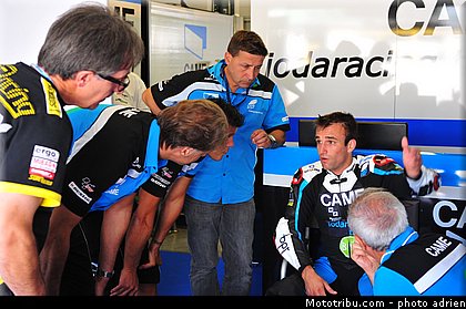pit_lane_et_paddock_motogp_2013_san_marino_misano_adriatico_0105.jpg